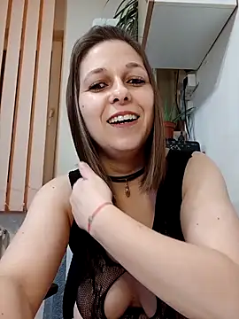 Snapshot of AdaJoy chatting on February 18, 2026, 11:12 pm AdaJoy online show from February 18, 2026, 11:12 pm