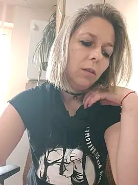 AdaJoy online show from May 30, 2026, 11:05 am