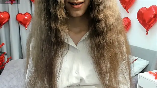 BrynnNolley online show from February 14, 2026, 10:04 am