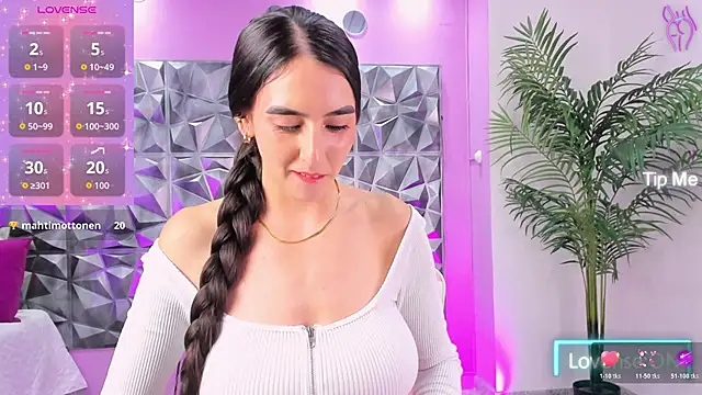 Snapshot of Itzel_Geneva chatting on May 6, 2026, 3:16 pm Itzel Geneva online show from May 6, 2026, 3:16 pm