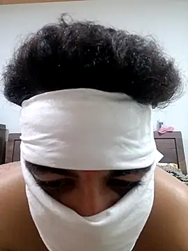 Snapshot of gujjuboysexy123 chatting on June 21, 2026, 10:21 am gujjuboysexy123 online show from June 21, 2026, 10:21 am