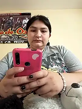 Snapshot of LauraHorny69 chatting on March 31, 2026, 8:55 pm LauraHorny69 online show from March 31, 2026, 8:55 pm