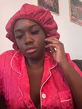 icelyne 2001 online show from March 1, 2026, 6:41 pm