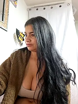 Scarlett Hot69 online show from June 18, 2026, 7:51 am