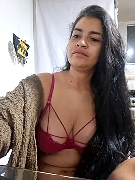 Snapshot of Scarlett_Hot69 chatting on June 9, 2026, 8:15 am Scarlett Hot69 online show from June 9, 2026, 8:15 am