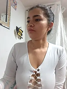 Snapshot of Scarlett_Hot69 chatting on April 23, 2026, 8:21 am Scarlett Hot69 online show from April 23, 2026, 8:21 am
