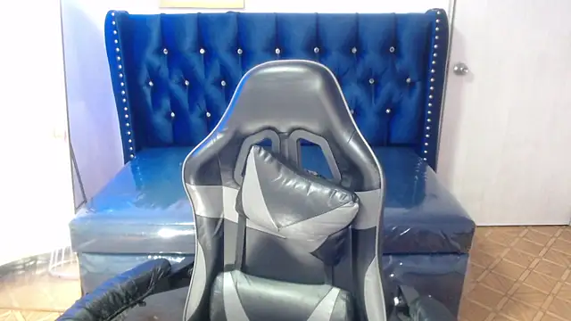 Candy Rose v online show from February 23, 2026, 1:12 pm