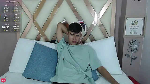 Astaroth Grigori online show from March 19, 2026, 7:25 pm