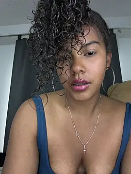 Snapshot of NovaCeleste chatting on May 15, 2026, 4:05 pm NovaCeleste online show from May 15, 2026, 4:05 pm
