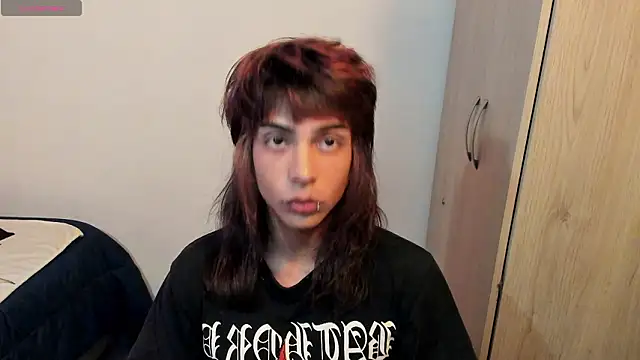 Snapshot of God_Dereck chatting on February 10, 2026, 5:45 pm God Dereck online show from February 10, 2026, 5:45 pm