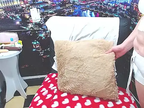 tila nastyy online show from March 8, 2026, 4:05 am