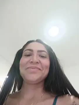 Snapshot of Ina_Jody_ chatting on April 10, 2026, 9:44 pm Ina Jody online show from April 10, 2026, 9:44 pm