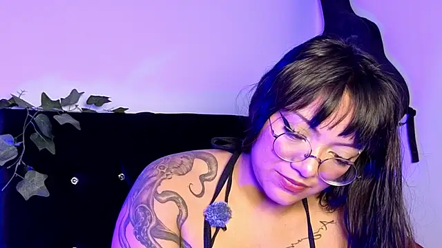 Snapshot of victoriia_thompson chatting on January 15, 2026, 8:23 pm victoriia thompson online show from January 15, 2026, 8:23 pm