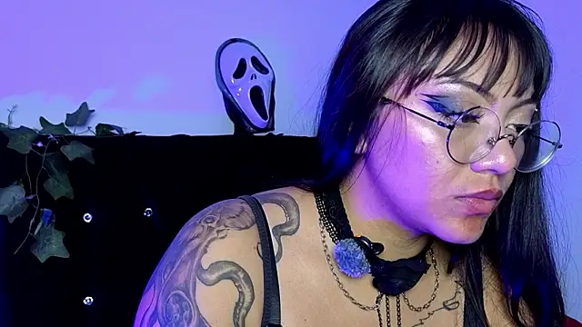 Snapshot of victoriia_thompson chatting on January 16, 2026, 6:12 pm victoriia thompson online show from January 16, 2026, 6:12 pm