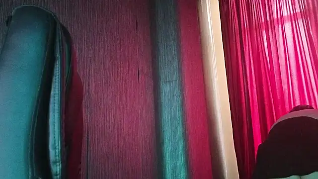 Snapshot of Mistressolivia07 chatting on February 20, 2026, 4:31 pm Mistressolivia07 online show from February 20, 2026, 4:31 pm