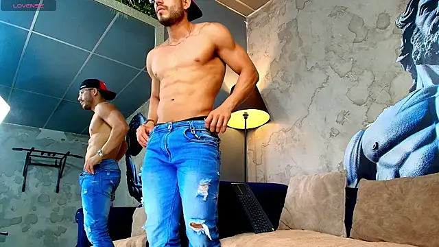 Vans Ross online show from March 9, 2026, 7:28 pm