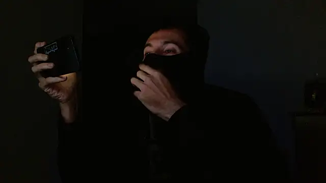 Snapshot of maskguy23 chatting on February 17, 2026, 4:10 am maskguy23 online show from February 17, 2026, 4:10 am