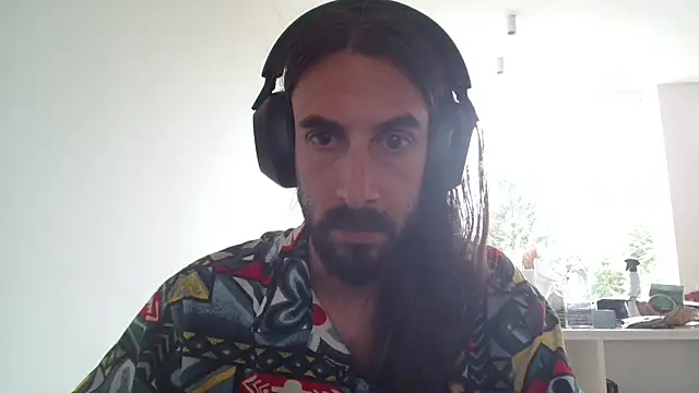 Snapshot of aircum99 chatting on May 19, 2026, 12:23 pm aircum99 online show from May 19, 2026, 12:23 pm