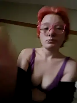 Snapshot of Tastybabe22 chatting on March 11, 2026, 5:45 am Tastybabe22 online show from March 11, 2026, 5:45 am