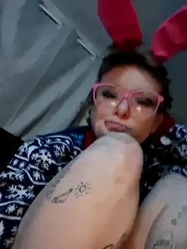 Snapshot of Tastybabe22 chatting on February 11, 2026, 8:03 am Tastybabe22 online show from February 11, 2026, 8:03 am