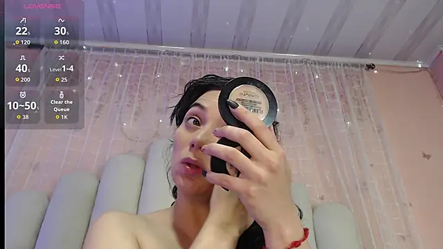 RoseConor  online show from February 12, 2026, 3:17 am