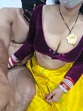 Snapshot of VikasViralStudios chatting on March 5, 2026, 4:36 pm VikasViralStudios online show from March 5, 2026, 4:36 pm