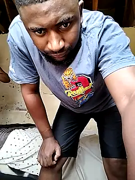 Snapshot of KAT_AND_DEE chatting on February 27, 2026, 8:36 am KAT AND DEE online show from February 27, 2026, 8:36 am