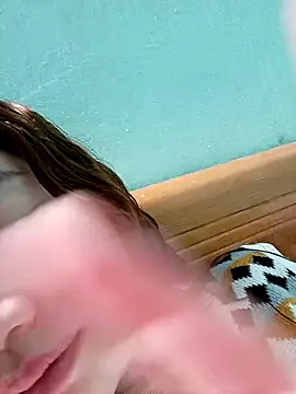 Snapshot of lylinhjim chatting on February 11, 2026, 2:33 am lylinhjim online show from February 11, 2026, 2:33 am