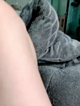 Snapshot of lylinhjim chatting on February 13, 2026, 2:39 pm lylinhjim online show from February 13, 2026, 2:39 pm