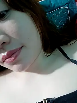 Snapshot of lylinhjim chatting on February 12, 2026, 3:12 pm lylinhjim online show from February 12, 2026, 3:12 pm