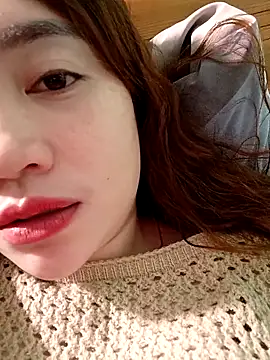 Snapshot of lylinhjim chatting on February 20, 2026, 11:01 am lylinhjim online show from February 20, 2026, 11:01 am