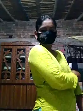 Snapshot of Hot_Sweeti chatting on February 17, 2026, 12:35 pm Hot Sweeti online show from February 17, 2026, 12:35 pm