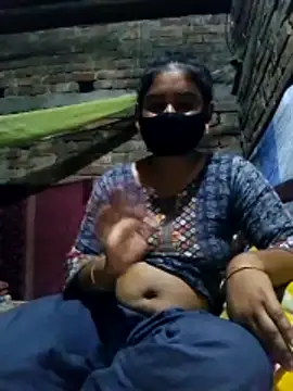 Snapshot of Hot_Sweeti chatting on April 4, 2026, 1:28 pm Hot Sweeti online show from April 4, 2026, 1:28 pm