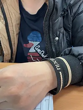 Snapshot of Donna9696 chatting on March 5, 2026, 1:24 am Donna9696 online show from March 5, 2026, 1:24 am