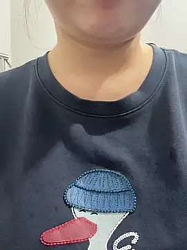 Snapshot of Donna9696 chatting on April 5, 2026, 3:02 am Donna9696 online show from April 5, 2026, 3:02 am