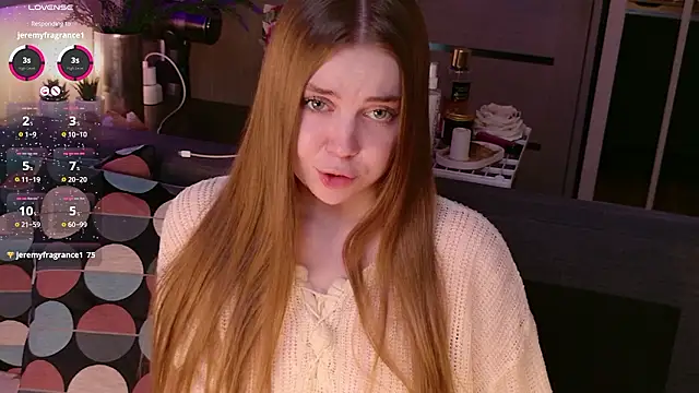 bratwifelina online show from March 23, 2026, 10:26 am