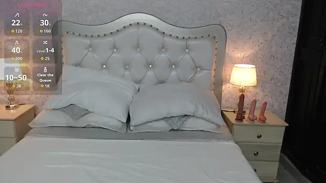 Snapshot of skinny_keily14 chatting on February 26, 2026, 11:32 am skinny keily14 online show from February 26, 2026, 11:32 am