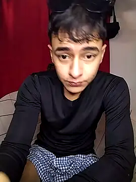 Snapshot of attractive-sexx chatting on February 8, 2026, 12:58 pm attractive-sexx online show from February 8, 2026, 12:58 pm