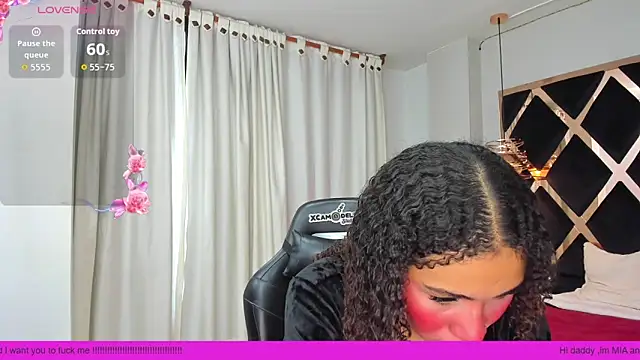 Snapshot of Mia_cartther chatting on February 8, 2026, 2:15 pm Mia cartther online show from February 8, 2026, 2:15 pm