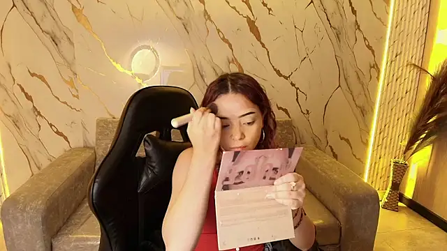 Snapshot of veka_tf chatting on February 12, 2026, 1:11 pm veka tf online show from February 12, 2026, 1:11 pm