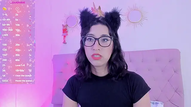 Snapshot of SusannaDoll chatting on February 5, 2026, 1:51 pm SusannaDoll online show from February 5, 2026, 1:51 pm