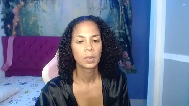 Snapshot of rosa_skinny chatting on June 20, 2026, 2:22 pm rosa skinny online show from June 20, 2026, 2:22 pm