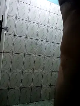 alewiin online show from April 20, 2026, 9:05 pm