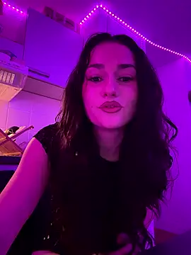 Snapshot of claraaaa06 chatting on January 18, 2026, 8:34 pm claraaaa06 online show from January 18, 2026, 8:34 pm