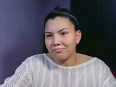 Snapshot of Violetta-Helena chatting on March 17, 2026, 4:26 am Violetta-Helena online show from March 17, 2026, 4:26 am