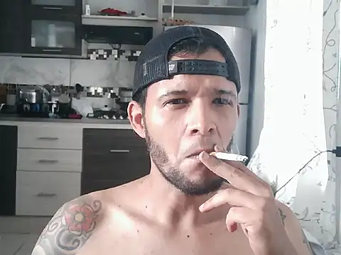 ELARKIMAN online show from February 2, 2026, 9:14 pm