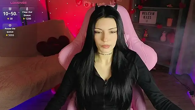 Kelly  Bunny online show from February 21, 2026, 10:28 am