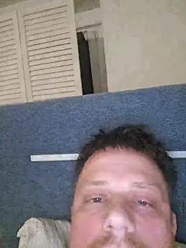 christian9pppp online show from April 7, 2026, 10:44 pm