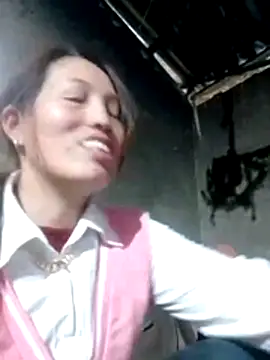 Snapshot of Gummiesu chatting on February 3, 2026, 6:22 am Gummiesu online show from February 3, 2026, 6:22 am