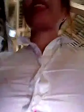 Snapshot of Gummiesu chatting on February 6, 2026, 7:04 am Gummiesu online show from February 6, 2026, 7:04 am